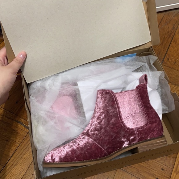 TOMS Ankle Boots Ella Rose Pink Velvet NIB - Picture 7 of 11